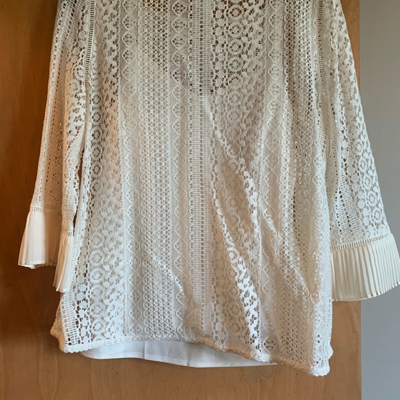 Lace 3/4 with cami! FREE w/ purchase! - Picture 4 of 4